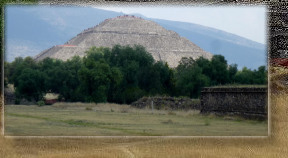 Sonnenpyramide