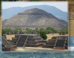 Sonnenpyramide