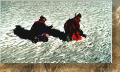 M. und J. ersch�pft, 2002